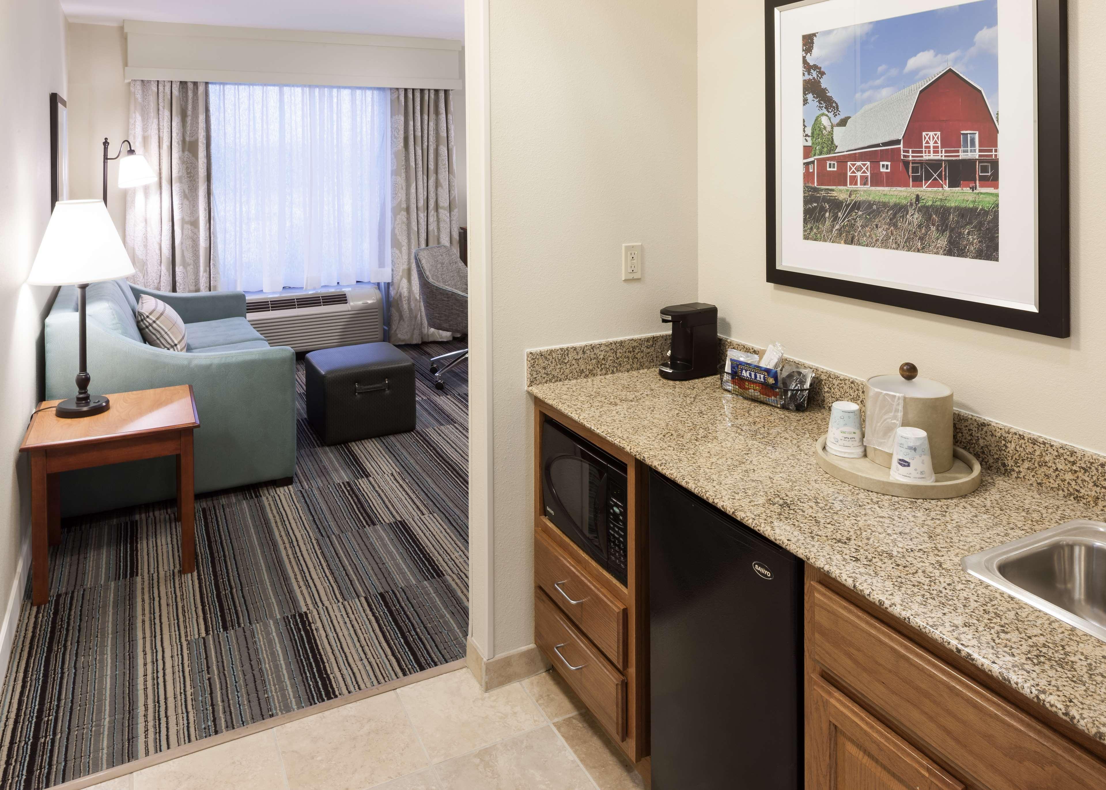 Hampton Inn & Suites Davenport Zewnętrze zdjęcie