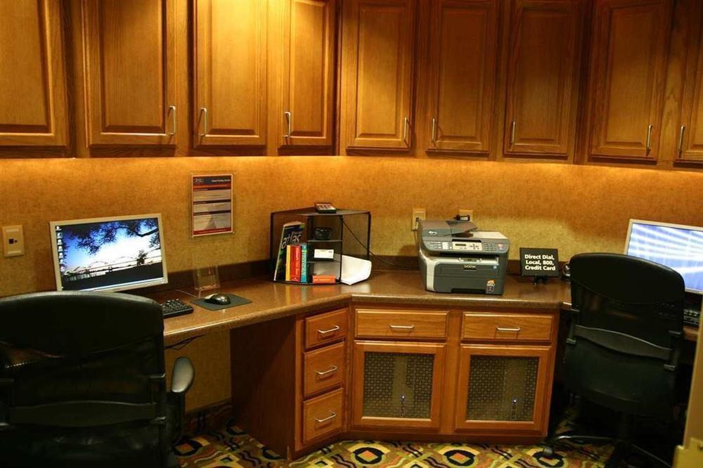 Hampton Inn & Suites Davenport Udogodnienia zdjęcie