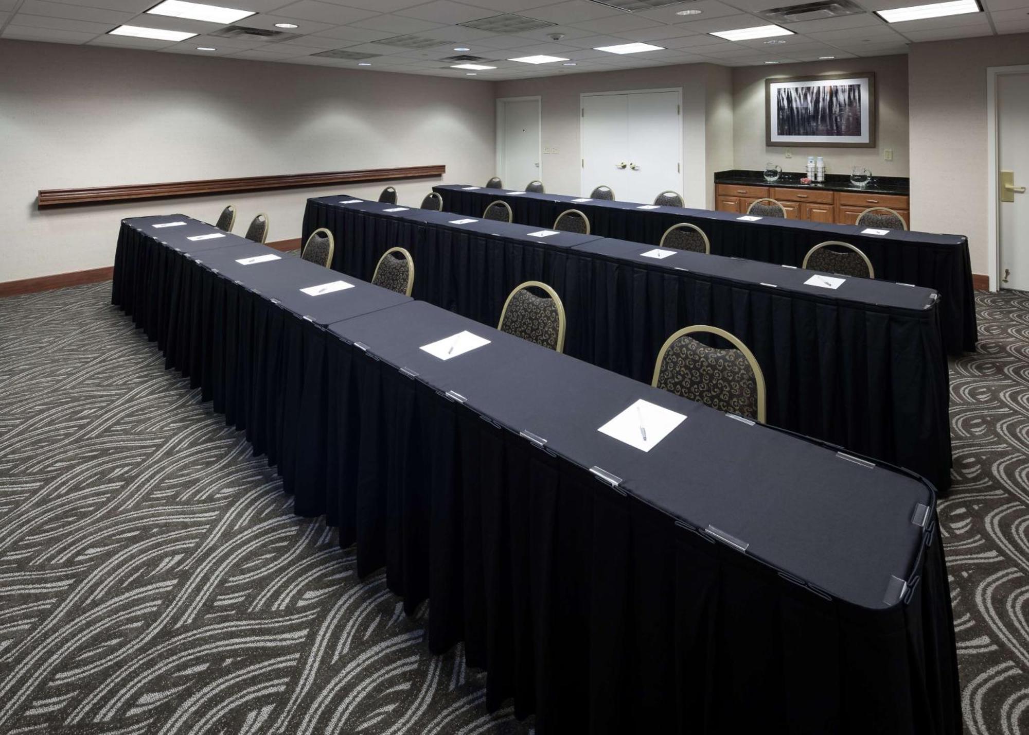 Hampton Inn & Suites Davenport Zewnętrze zdjęcie