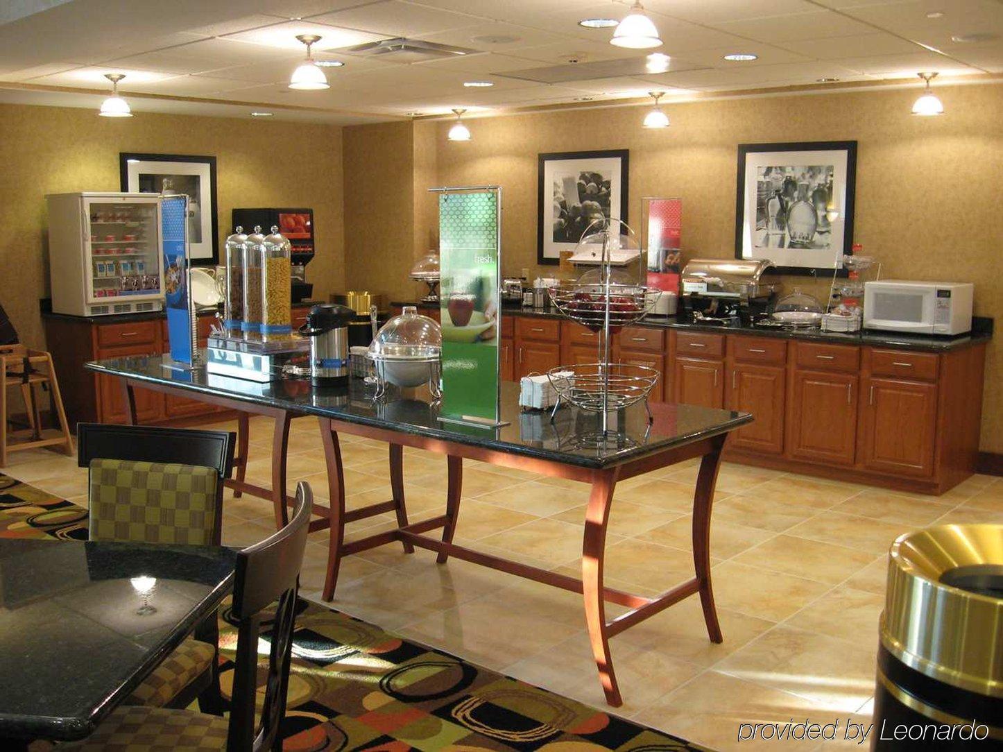 Hampton Inn & Suites Davenport Restauracja zdjęcie